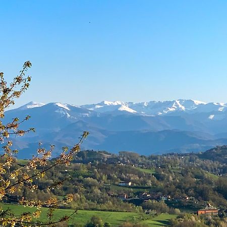 Just Langhe Casa Barolo Villa Новело Екстериор снимка