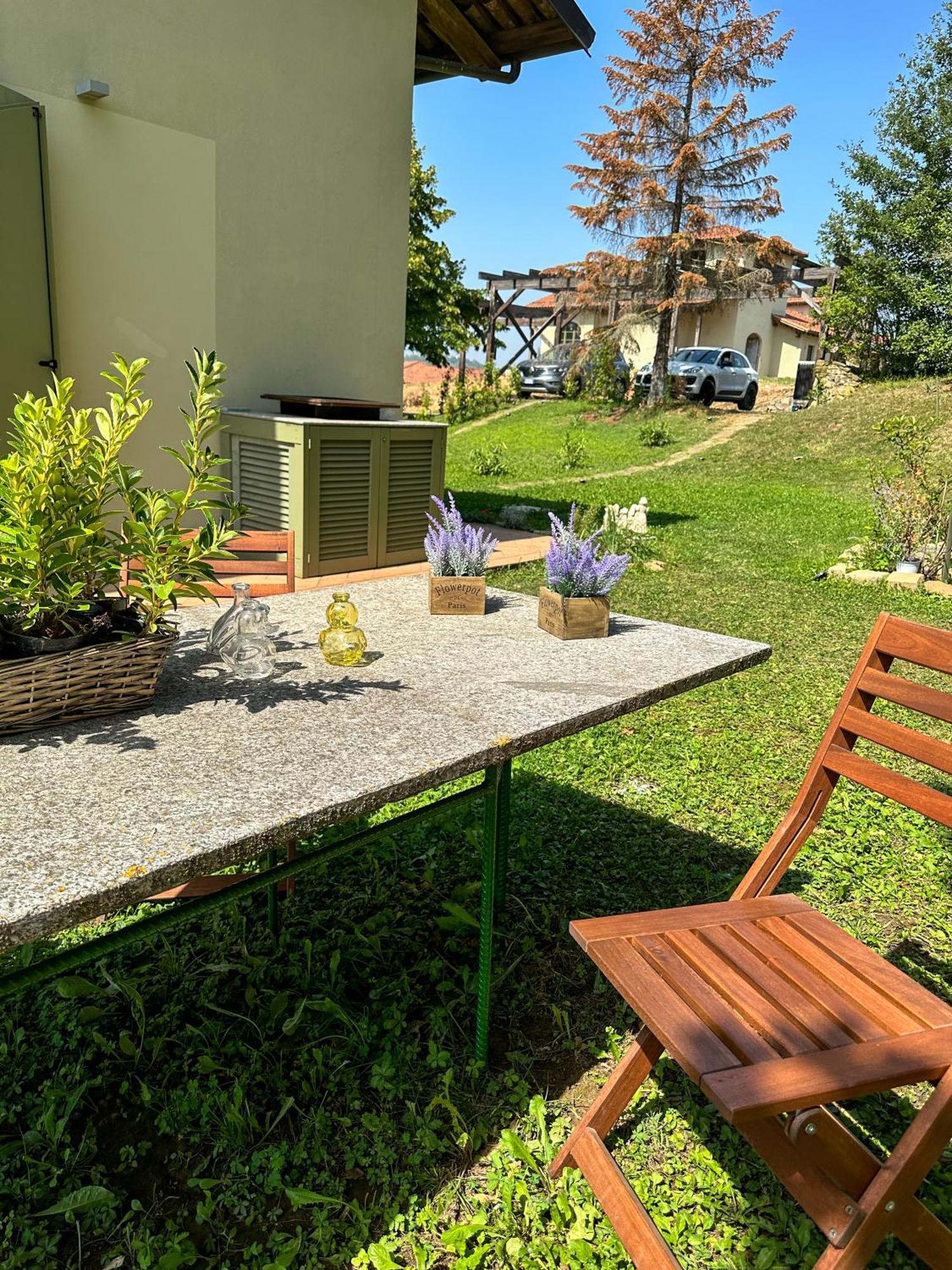 Just Langhe Casa Barolo Villa Новело Екстериор снимка