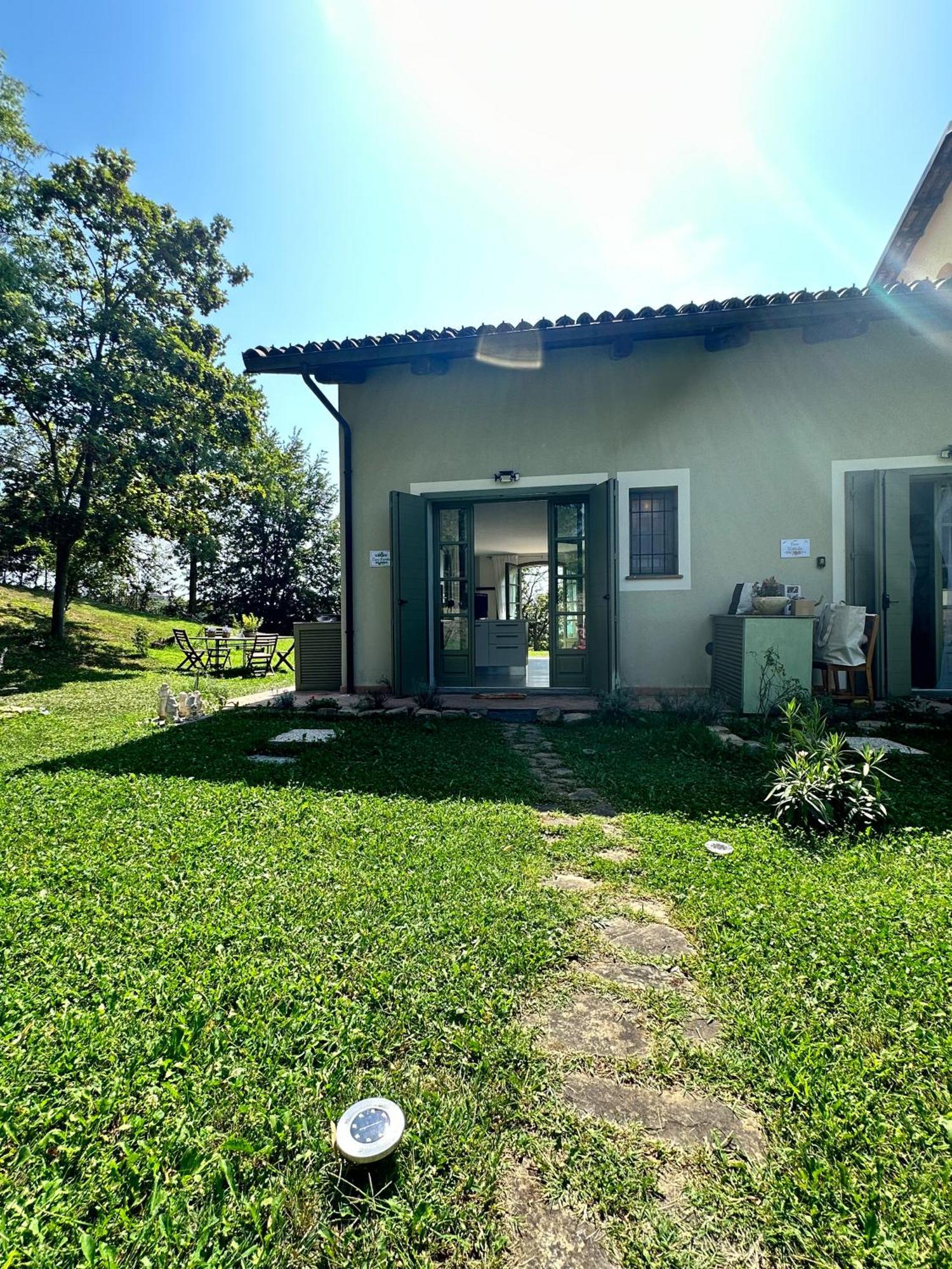 Just Langhe Casa Barolo Villa Новело Екстериор снимка